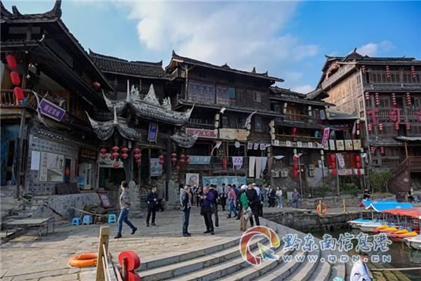 新能源板块预期乐观 看好光伏等领域机遇
